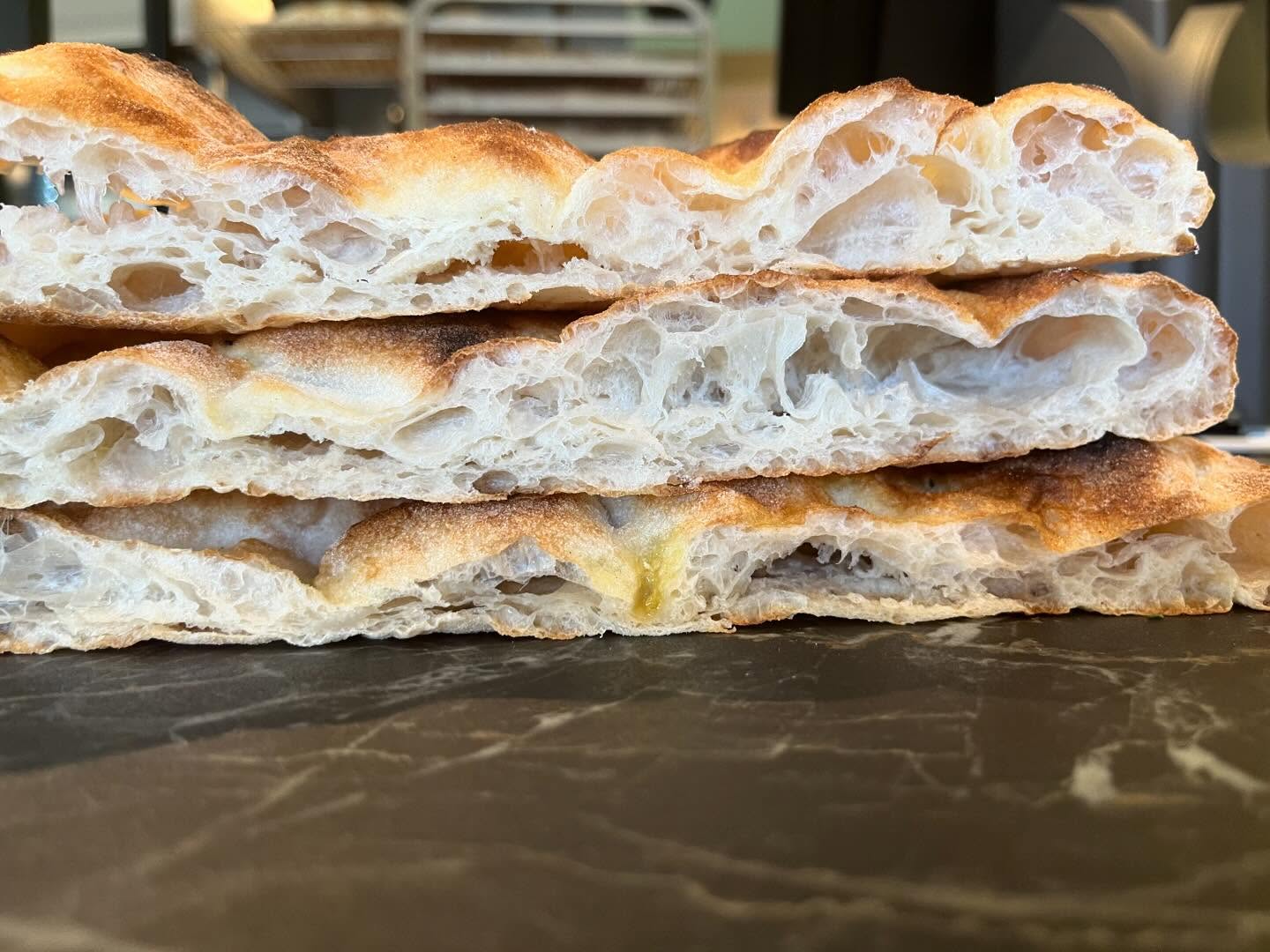 pizza in pala sprø pizzabunn